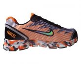 Tênis Nike Flow Adventure Laranja e Preto